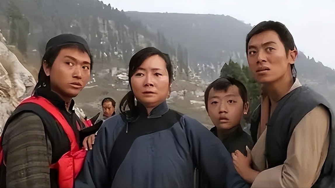 《闯关东》:大字不识几个的文他娘,才是老朱家最有智慧的那位