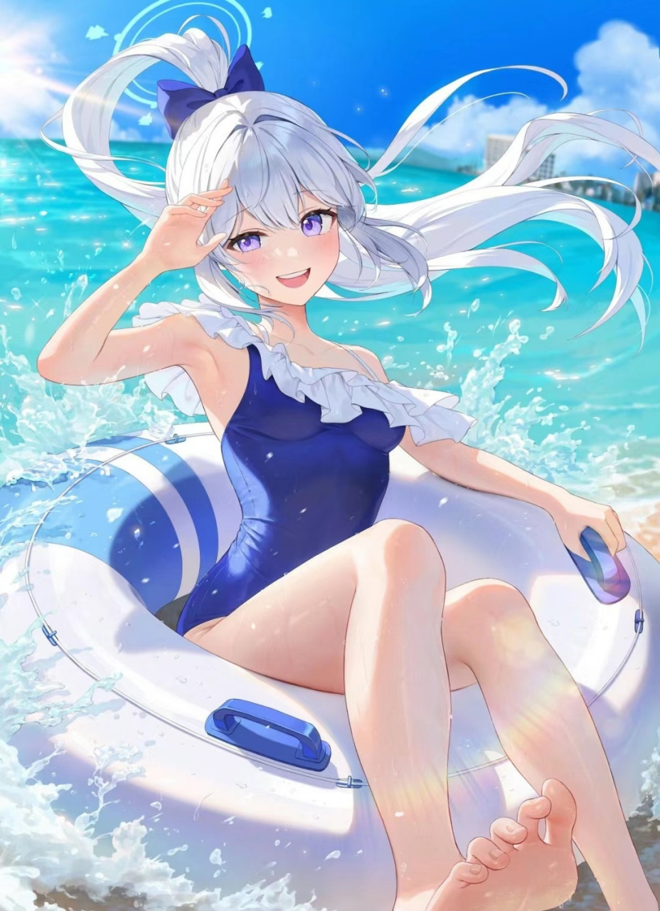 穿泳装的小姐姐玉足也太漂亮了吧#二次元