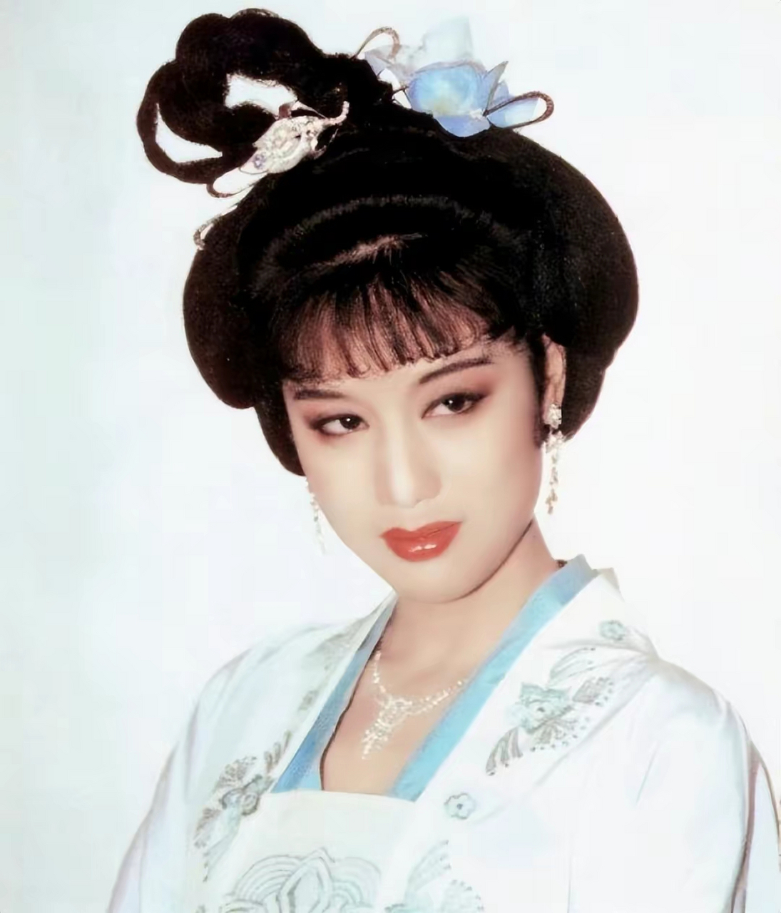 《康熙王朝》"容妃"李建群跟男友同居27年未结婚,无儿无女无名分,63岁