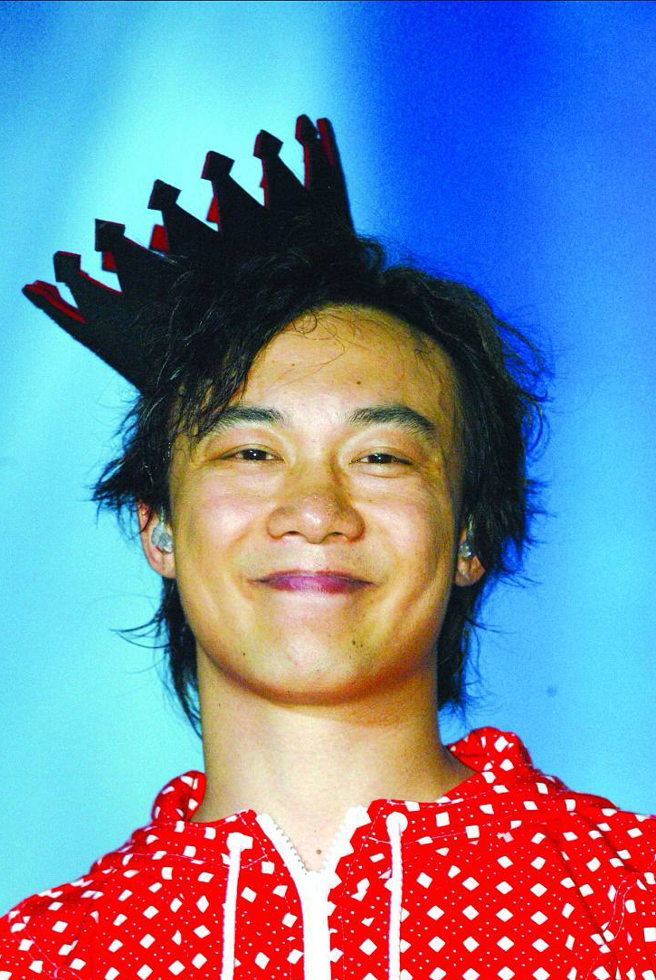 意外发生!陈奕迅因打网球中暑休克,下巴受伤严重!