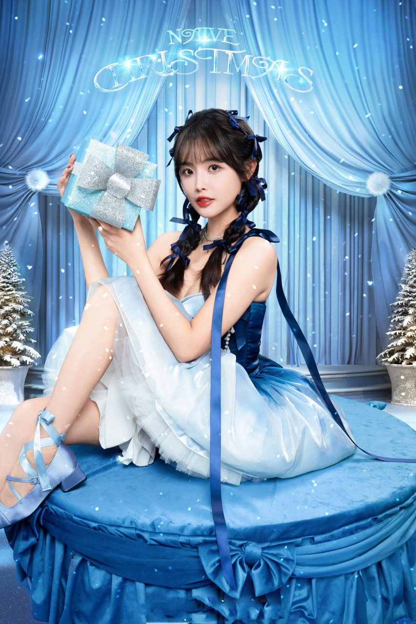 朱容君兔子牙圣诞皮肤,如同冰雪芭蕾,优雅动人.