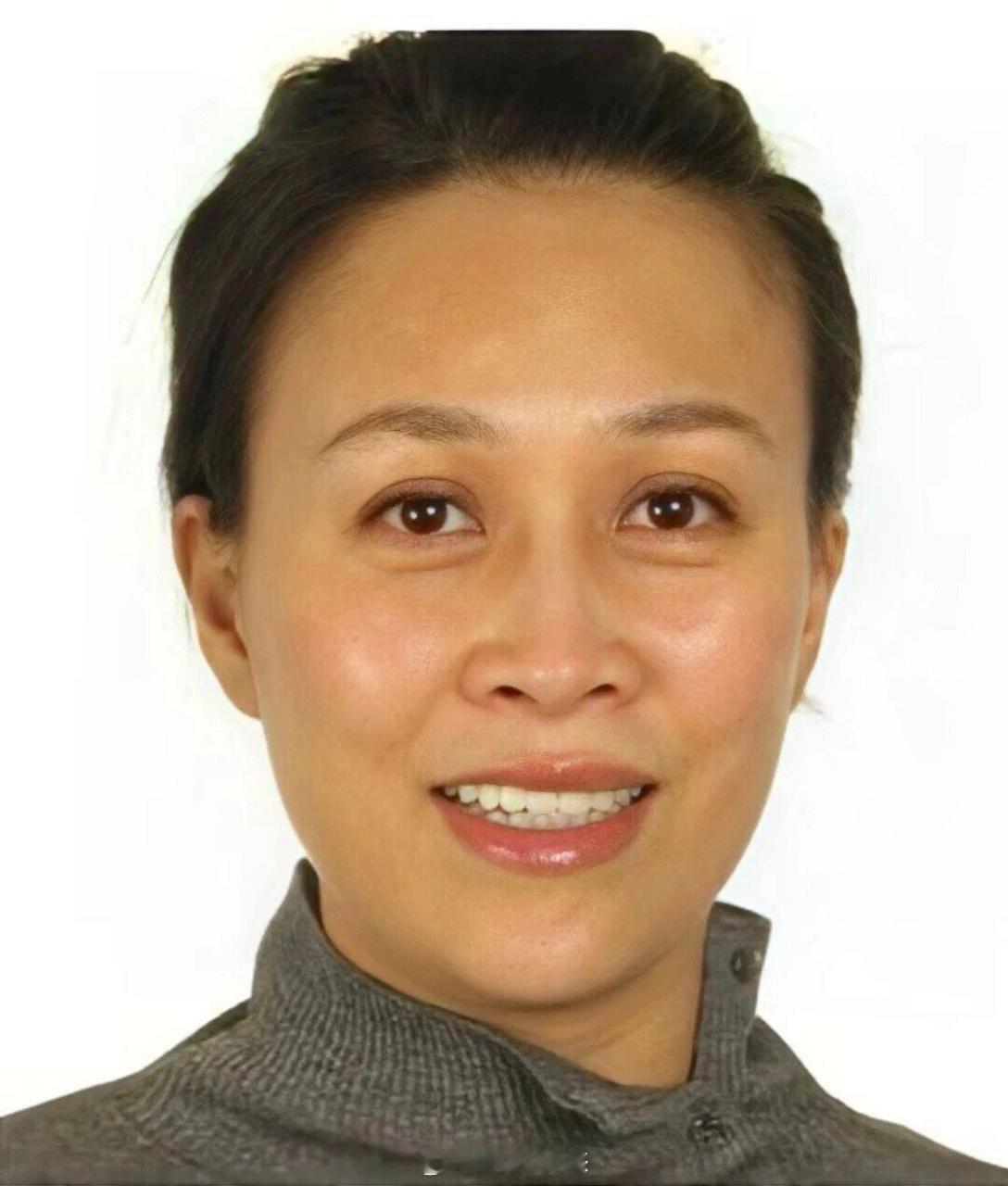女明星的素颜证件照看起来很自然,有独特的魅力.