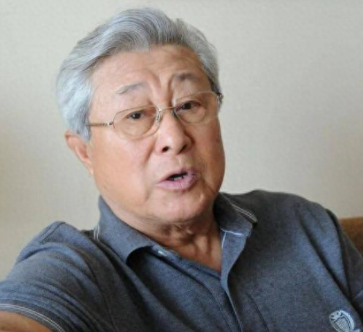 回顾内地超80岁还在的演员:看着眼熟叫不上名,有人晚年住养老院