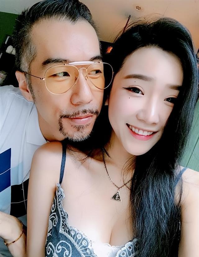 张兆志老婆图片