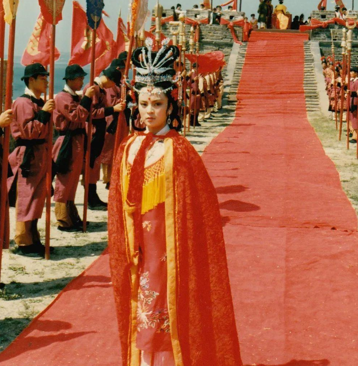 回顾87版《红楼梦》十二金钗演员,个个经历坎坷,有人58岁还未婚