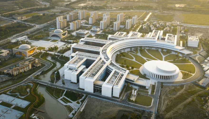 2018年施一公筹资200亿打造西湖大学,扬言5年超过清华,结果怎样