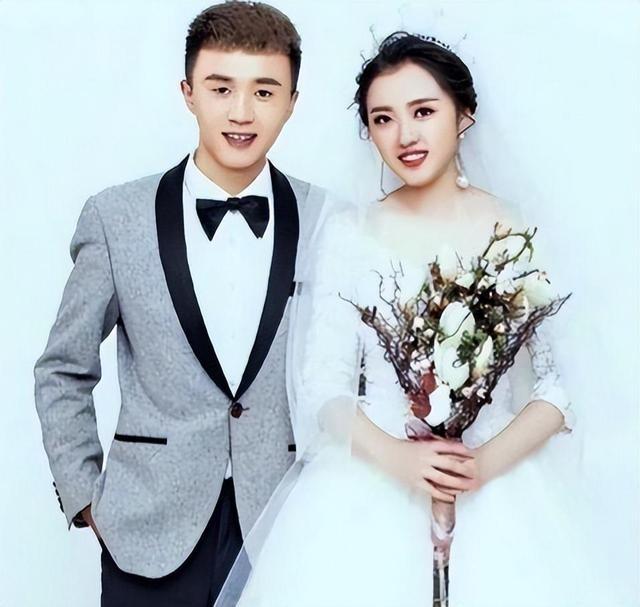 回顾夫妻狂生12胎才有儿子,11个姐姐凑32万助弟结婚,后来怎么样