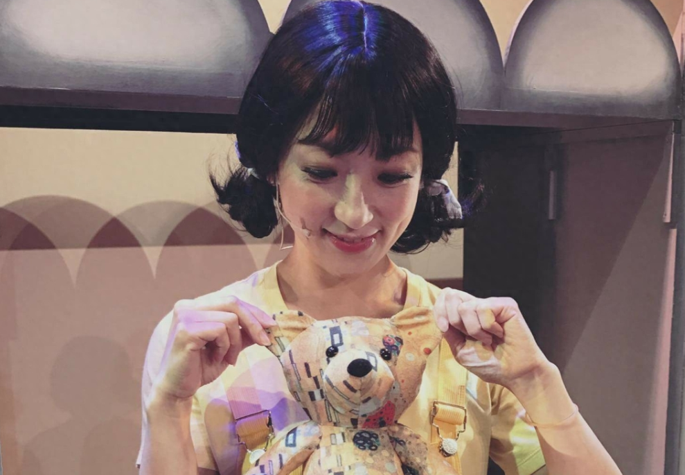 小许仕林(廖威凯饰)调皮聪慧,活泼可爱,充满灵气,很受观众的喜欢.