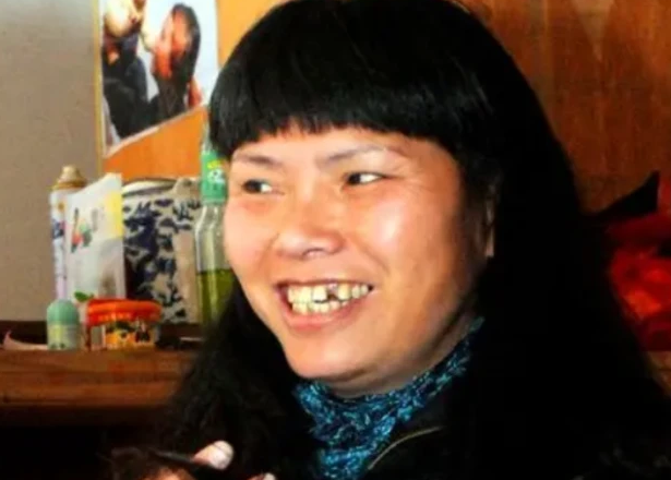 回顾浙江首位变性人男变女成功,05年结婚,06年当妈,现在怎样了