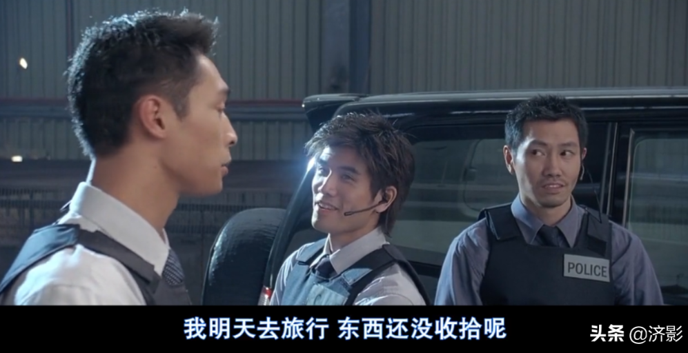 回顾:再看《新警察故事》,才发现电影中12位配角个个来头不小