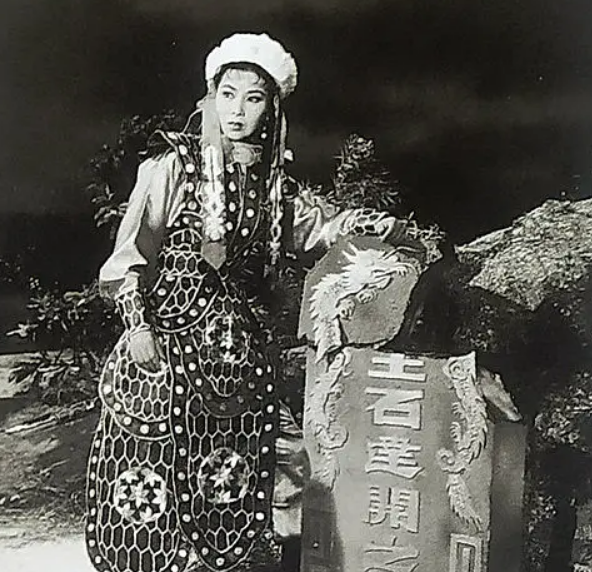 回顾悄然离逝的8位功夫明星,最小39岁记忆中还是他们荧幕上模样