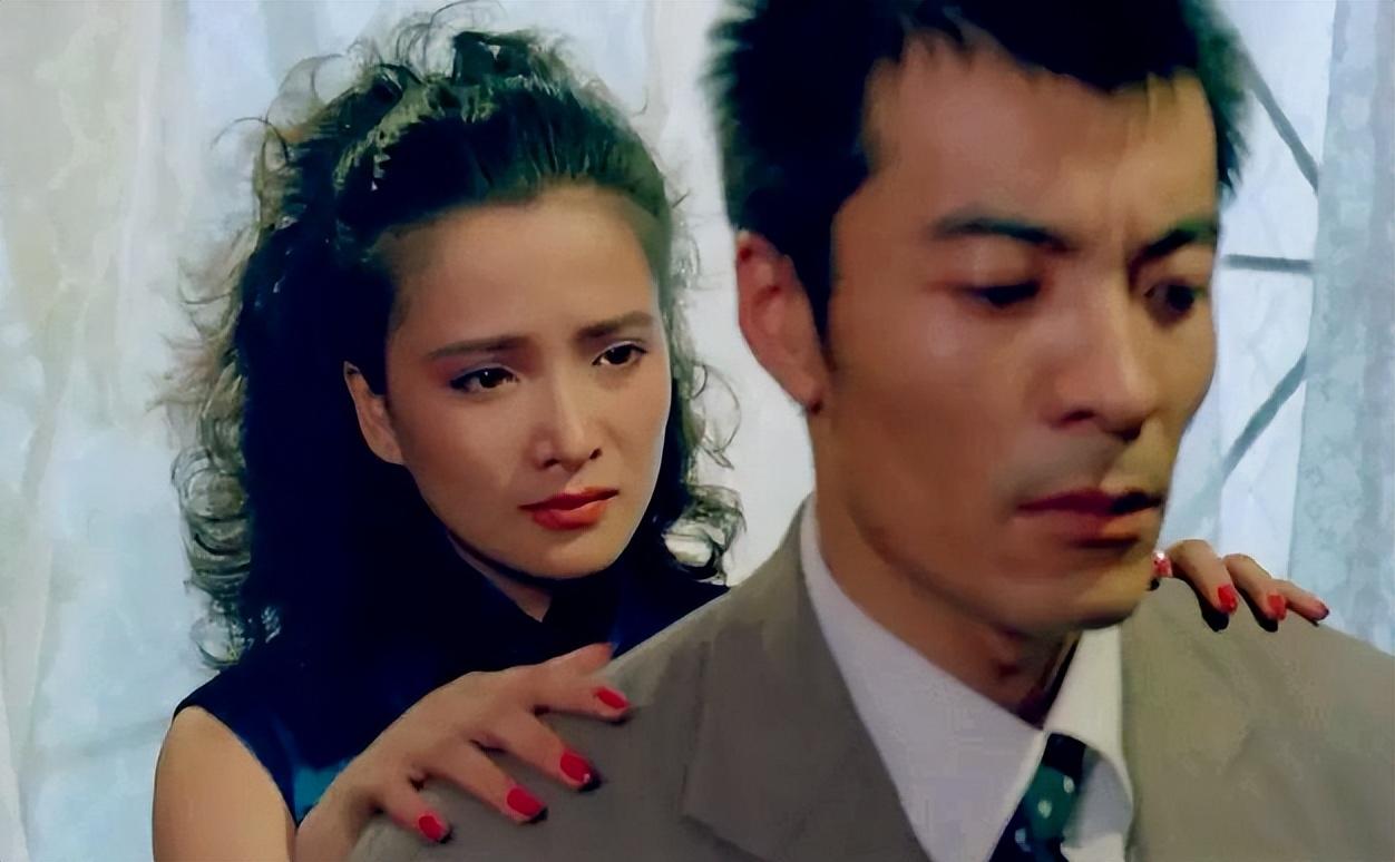 绯闻后,刘威与许晴分手,此后许晴不顾家人的反对,嫁给了她认为的爱情