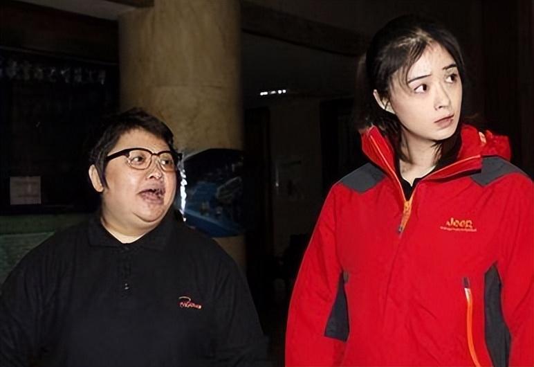 这时,蒋欣义无反顾地加入了韩红的公益队伍,不断为组织添砖加瓦.