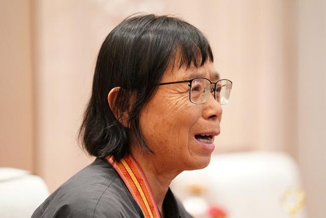 张桂梅患带状疱疹仍坚持陪考,给