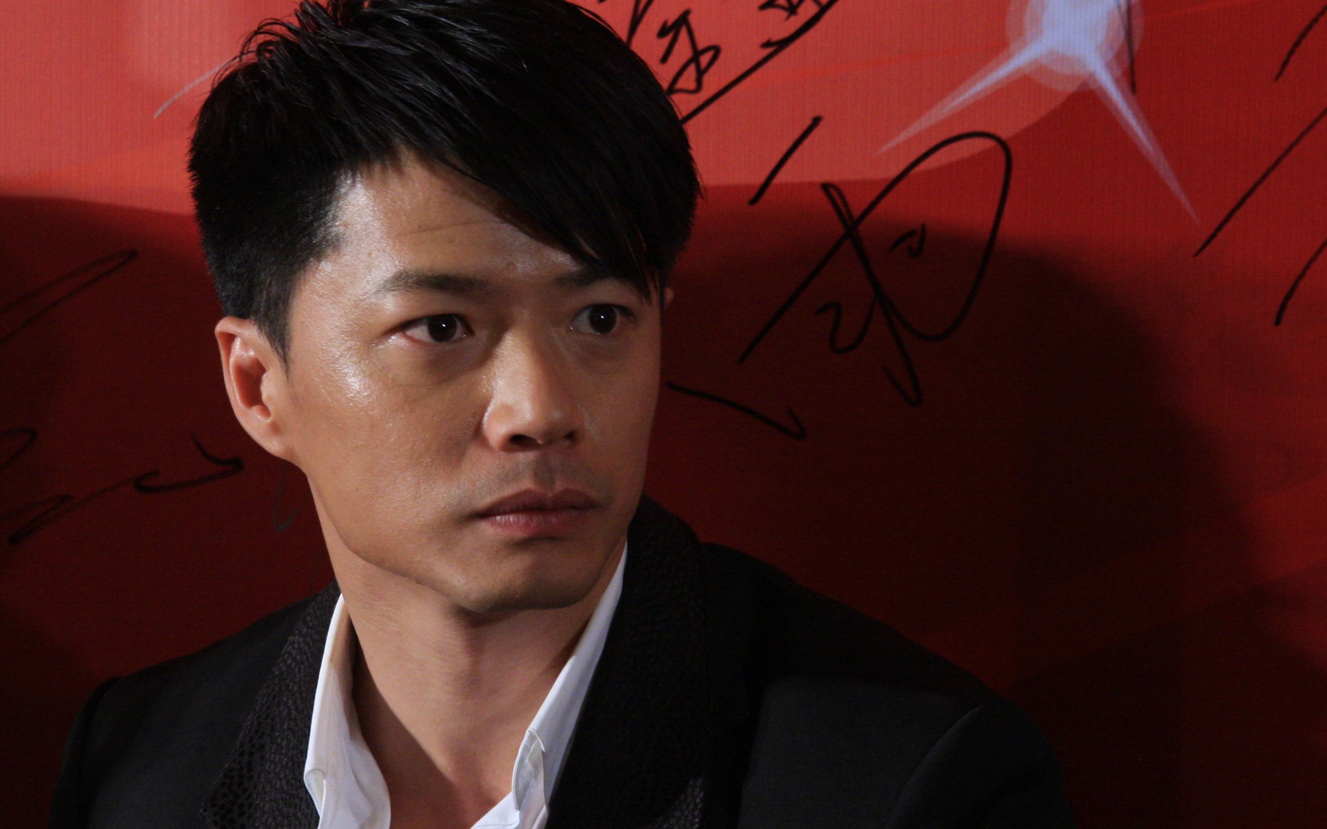 回顾段奕宏:追了9年才娶妻,妻子怕疼做12年丁克余生只想宠着她