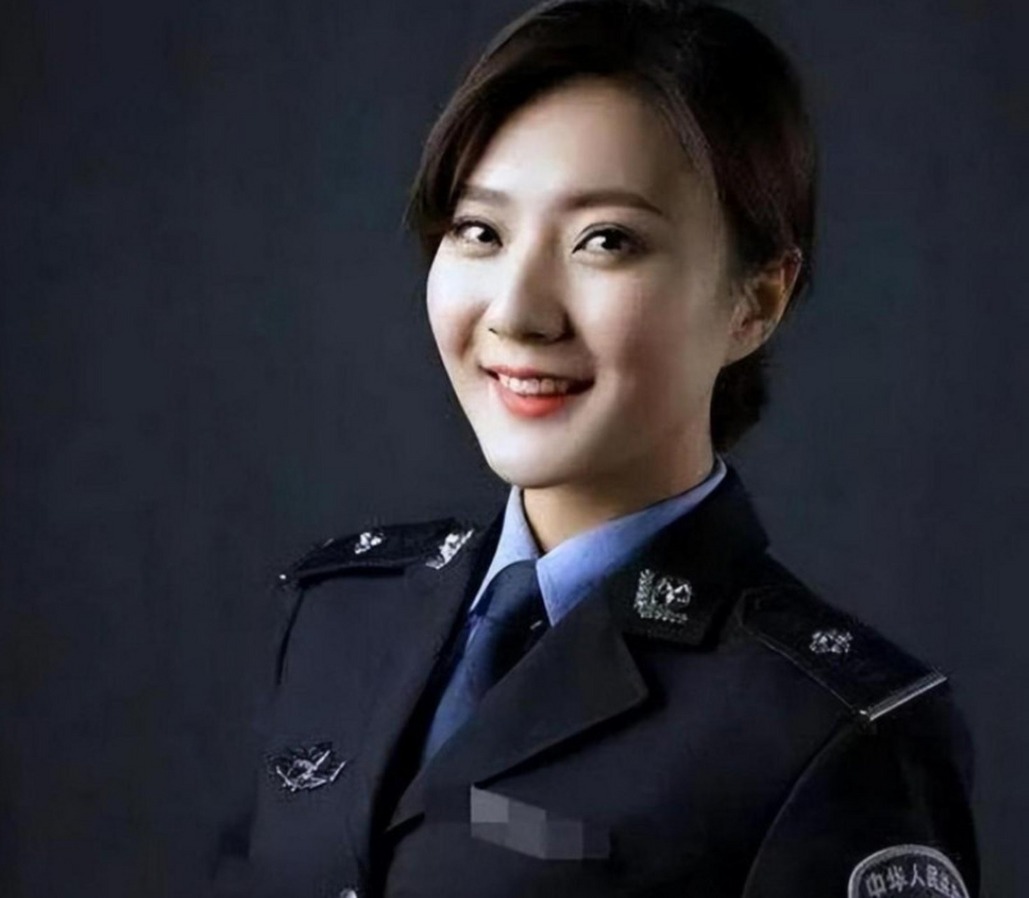 2010年,位于浙江温州苍南县,堪称"苍南最美的女警花"的汪茜茜竟遭此