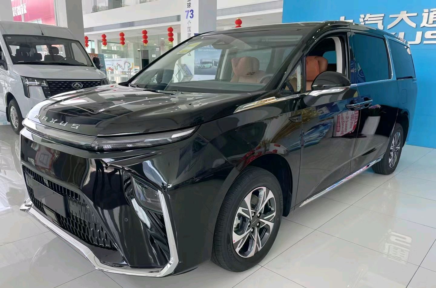 纯电家用mpv新势力!上汽大通"大家9"获得好评如潮