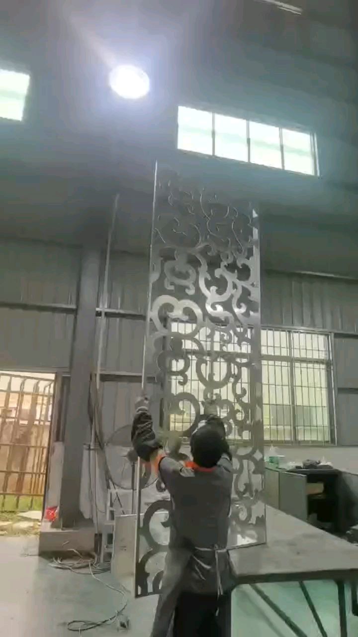 镂空雕花铝单板