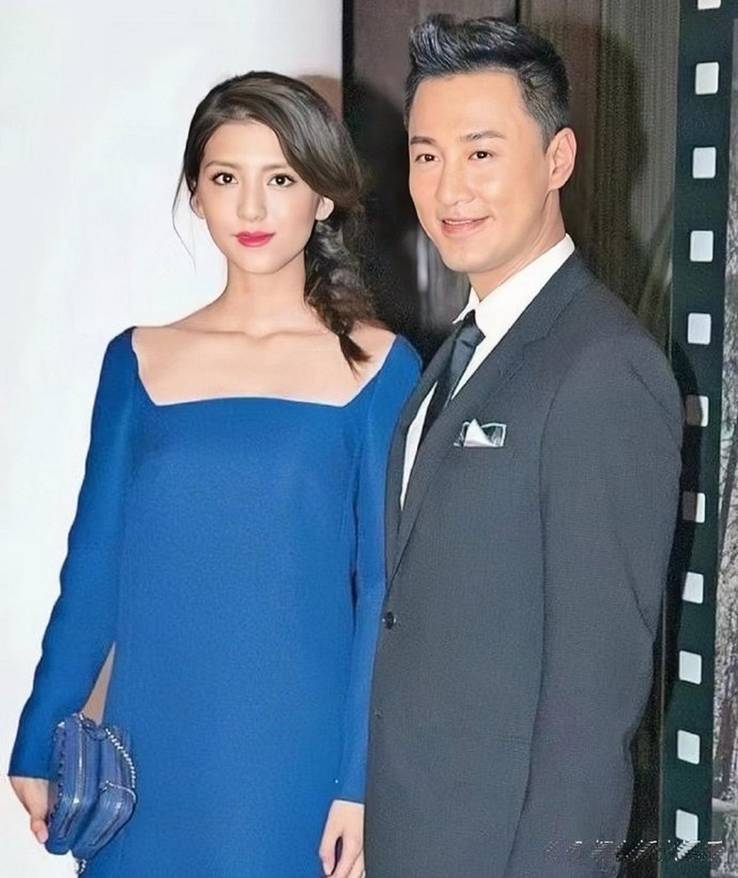 林峰和吴千语在一起 眼神清澈,开怀大笑 林峰和张馨月在一起 睡眼惺忪