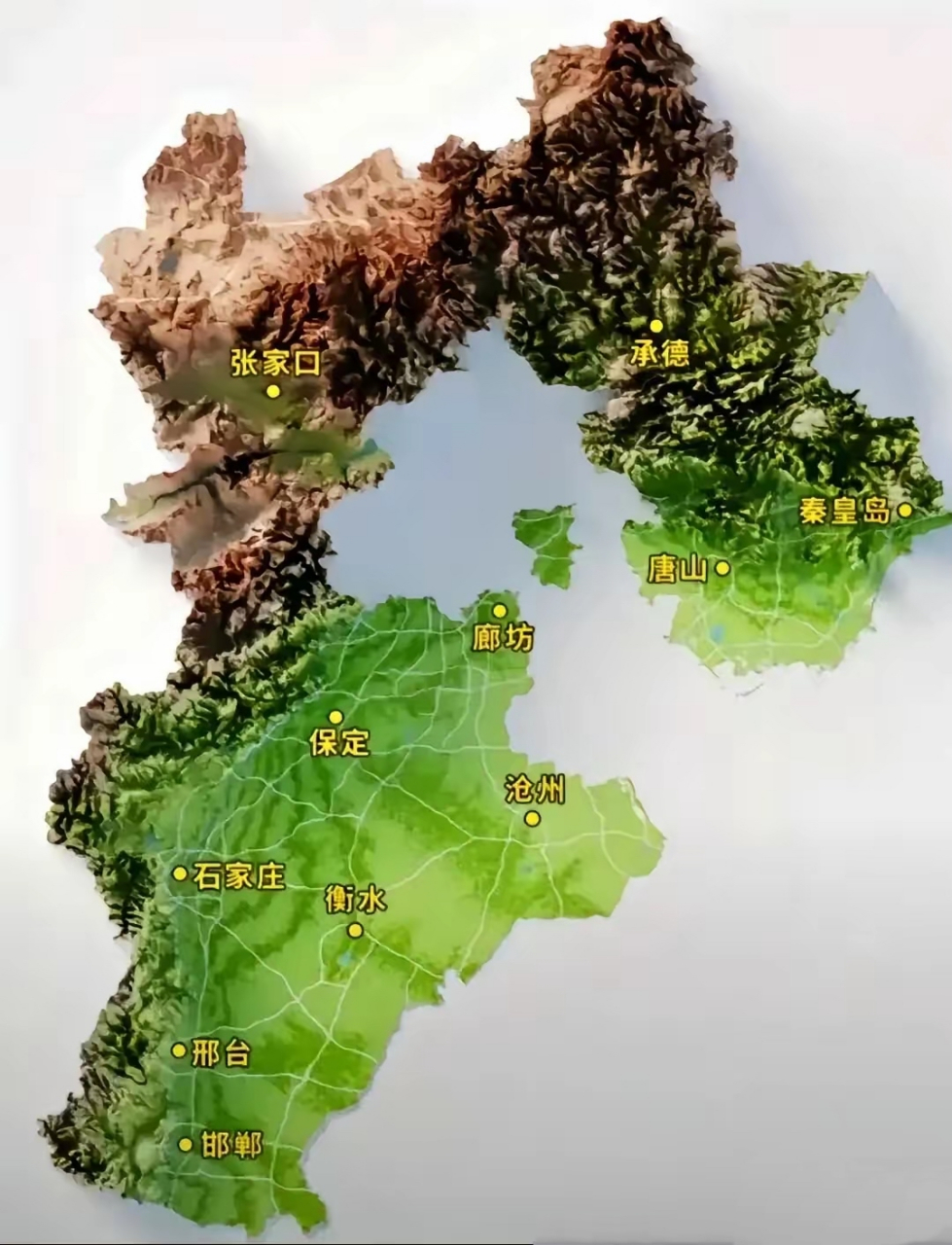 这幅河北省地形图啊,你说,要是让你挑,你会把省会城市放在哪儿呢?