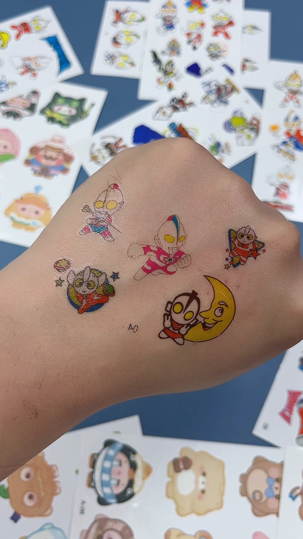 这样的奥特曼贴纸你们喜欢吗