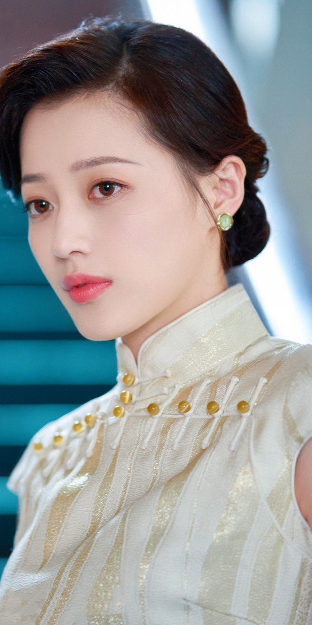 王秀竹梅花红,卢芳芳民国风壁纸,如同古画中的美人.