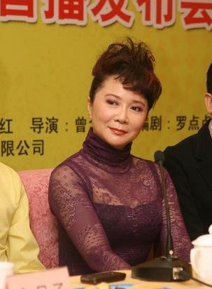 回顾:原来他就是蔡明儿子,37岁未婚未育是蔡明骄傲更是她的心病