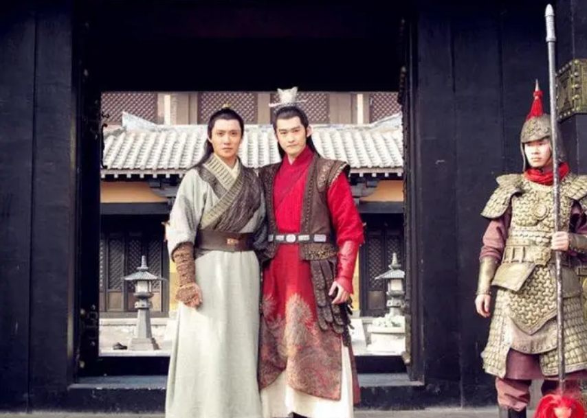 李元霸打不过的三位隋唐英雄,其中一位名声不显,却实力超群