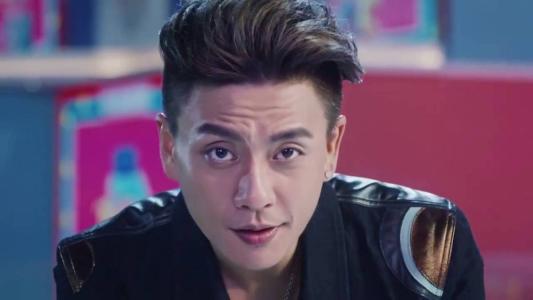 回顾"风流小生"黄宗泽,对待爱情,对待婚姻,他是如此的儿戏