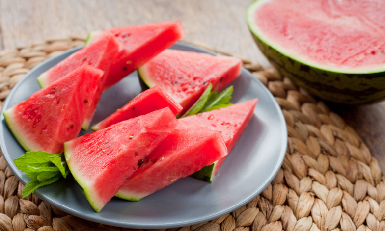 痛风适合吃这3种低嘌呤水果!