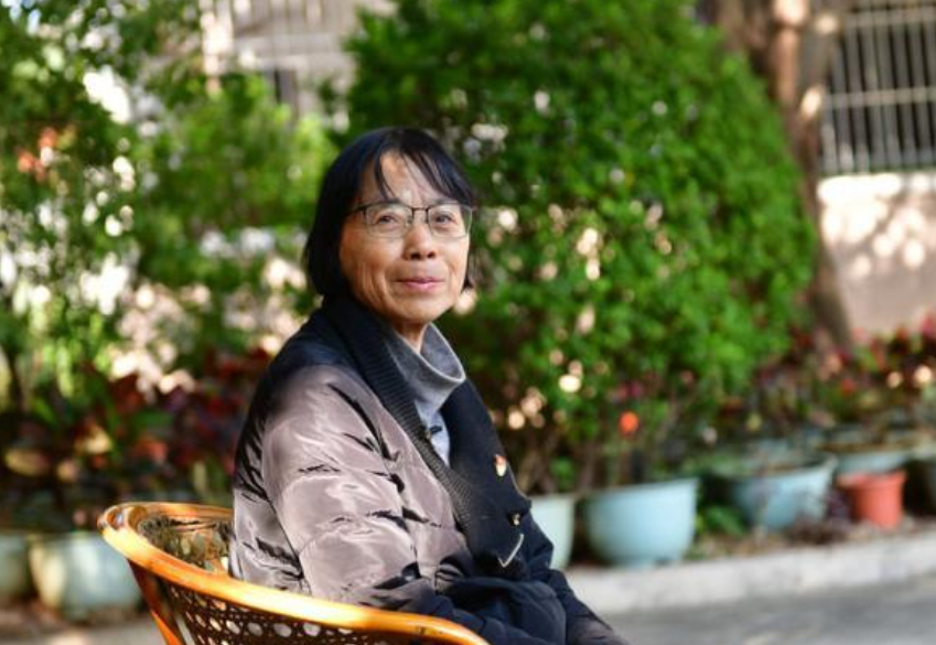 回顾体重18公斤的新生来北航报到!高考645分,立志做中国的霍金