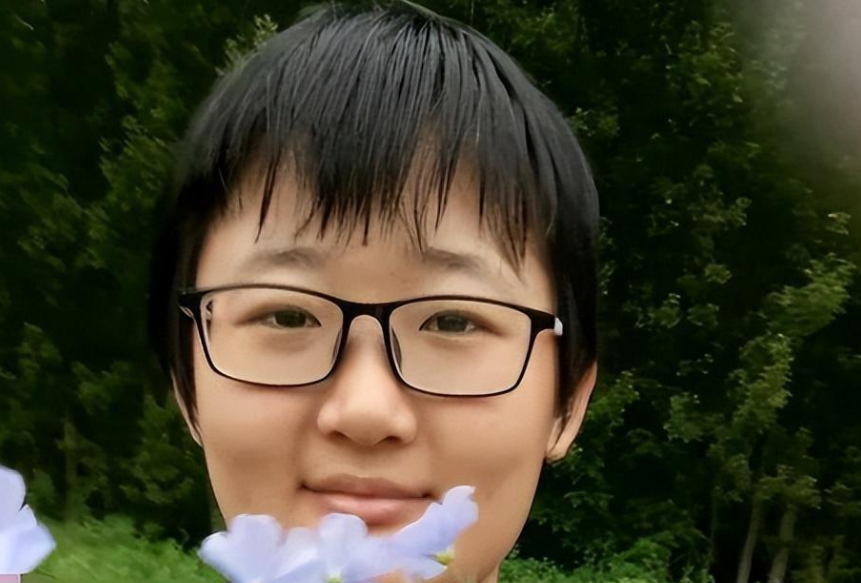 纪实:女孩患癌7年花百万,亲戚轮流劝她等死,遭怼:我凭什么该死