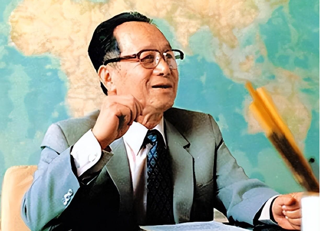1997年原副总理孙健逝世:中央无人吊唁,谷牧私人发唁电,送花篮