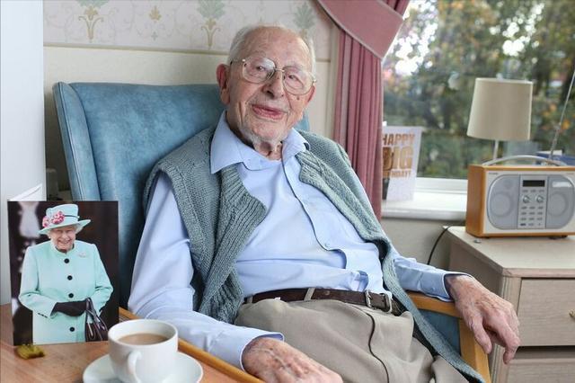 111岁高龄爷爷:状态如六十,长寿秘诀很简单,日常养成5个好习惯