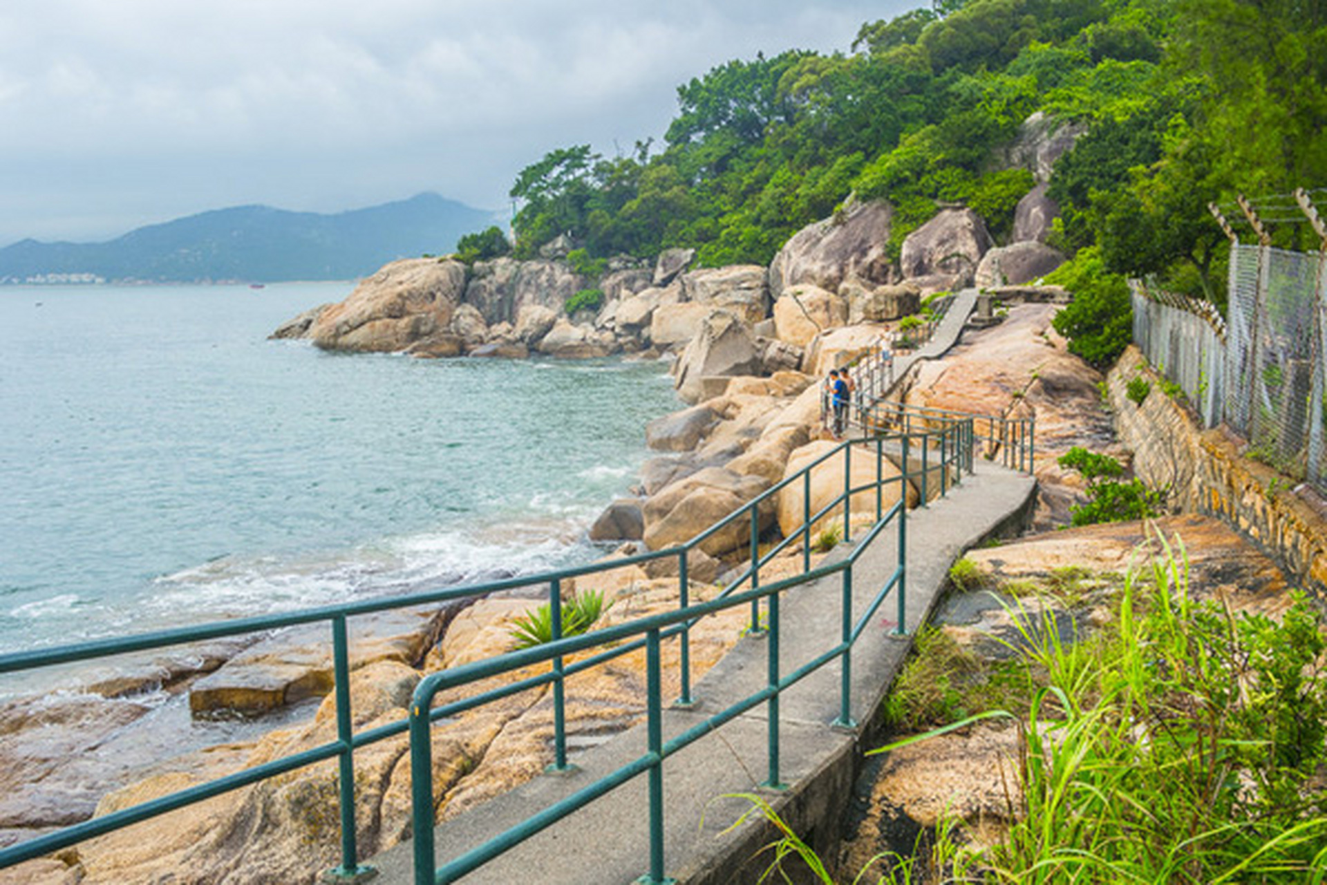 广州哪里有小岛旅游景点 1,长洲岛  黄埔区珠江上的江心岛  「长洲岛