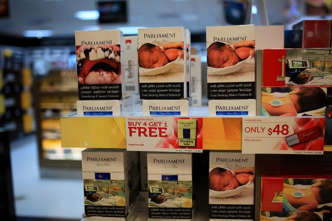 斯里兰卡人均月收入一千,人人都抽中国的"中华烟"?价格让人吃惊