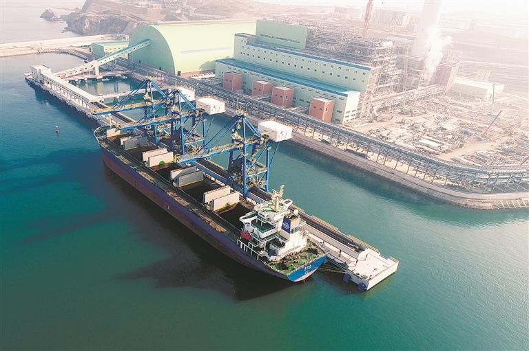 岸为恒力新材料科技产业园配套的8个泊位对外开放启用大连长兴岛简介