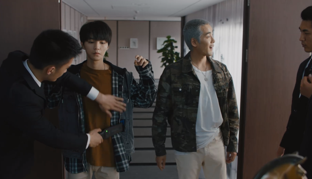 张译也带不动演技差的王俊凯?《重生之门》的优缺点都特别明显