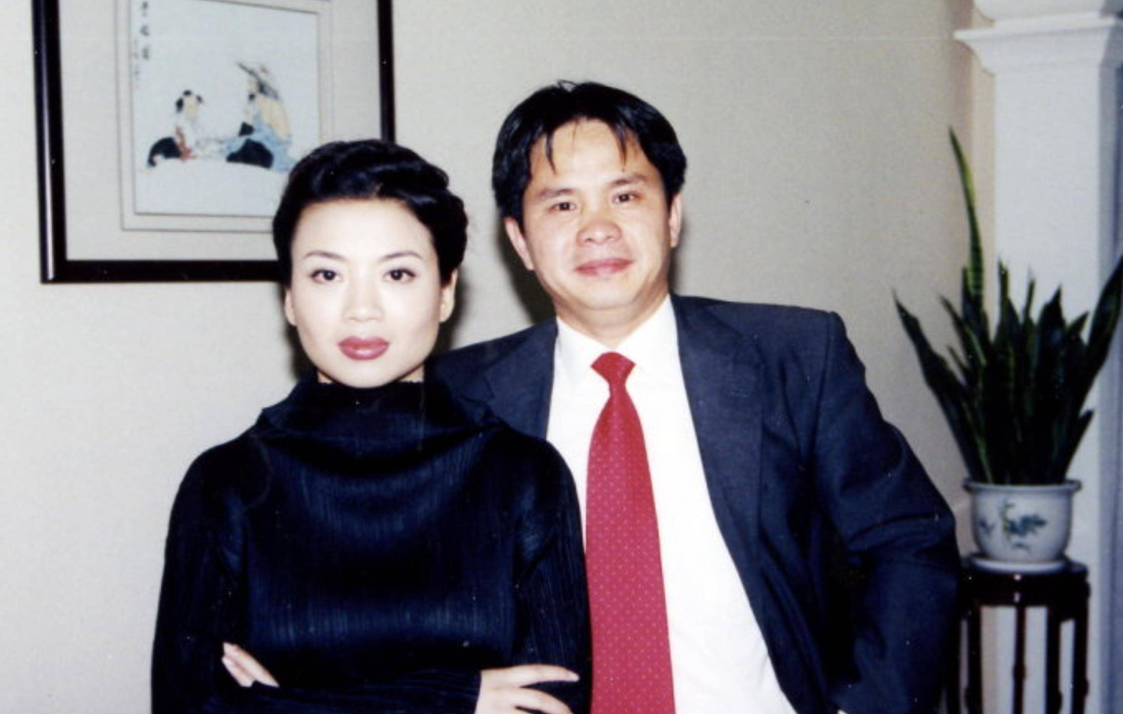 回顾歌唱家张也:55岁不婚无子女,与"男闺蜜"吕继宏让人羡慕
