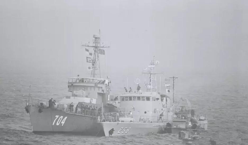 1985年,中韩海上对峙,关键时刻韩国认怂,归还鱼雷艇和叛逃人员