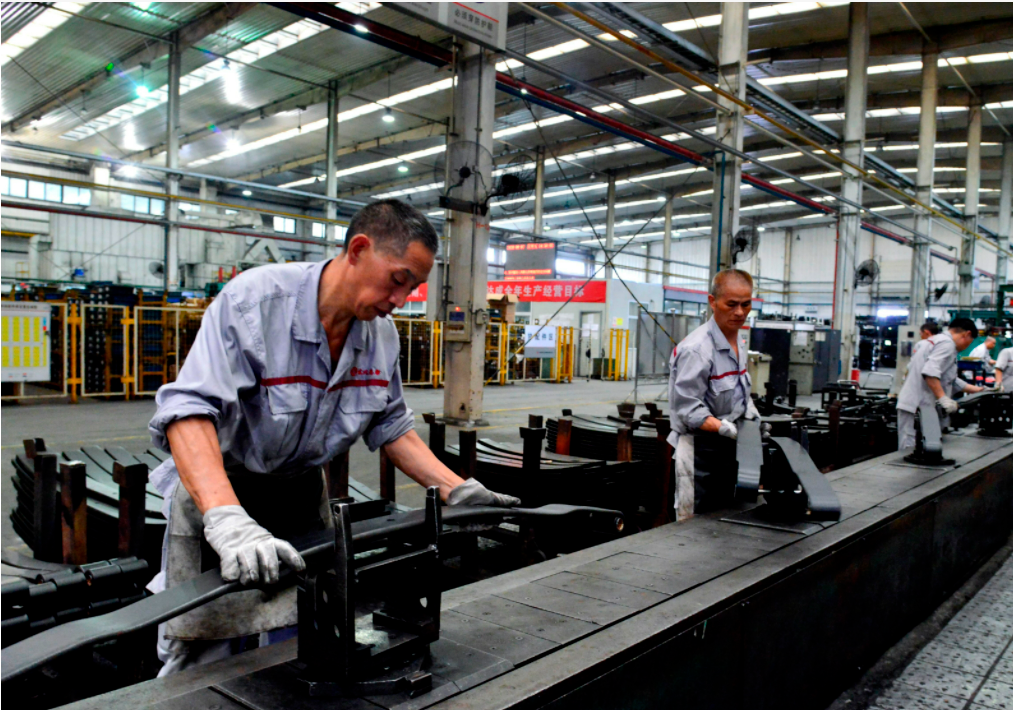 回顾湖南大叔抛妻弃子,被继子打残后求亲儿养老,儿子:死不相见