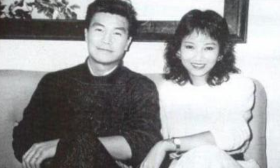 黄锦燊在相处的过程中,发现自己已经喜欢上了这个女人.