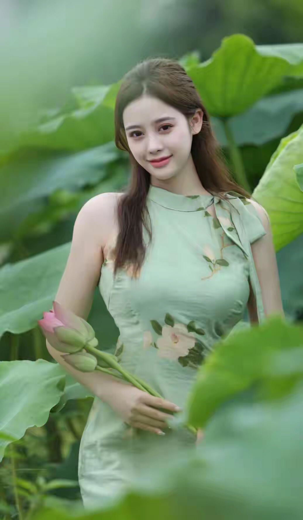 古典美女的美,是一种艺术,是一种修养,是一种境界.
