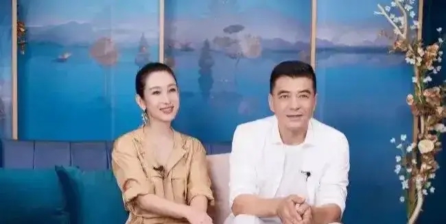 在《妻子的浪漫旅行5》中,张翰提出的问题:"最讨厌丈夫说的一句话是