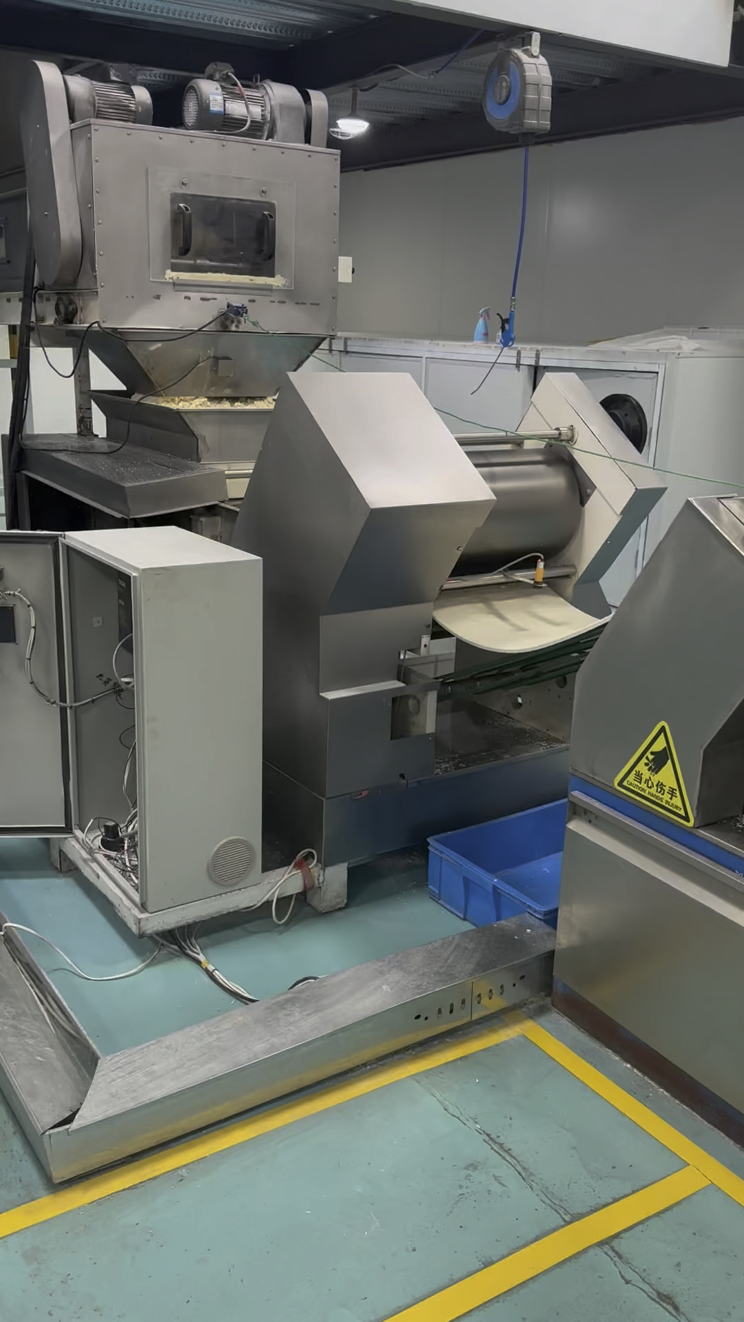 工厂专用大型鲜面条流水线