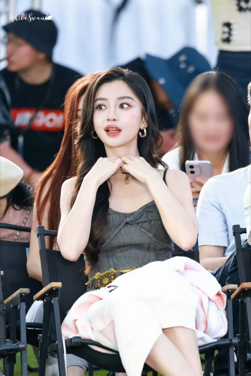 杨颖红蜻蜓发布会系列