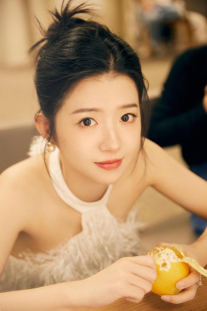 【橙光映照】何蓝逗:头像精选,感受她如橙子般清新的魅力