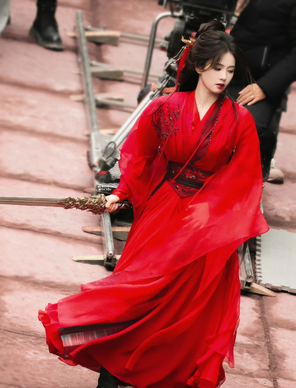 白鹿红色剧照#优质作者榜