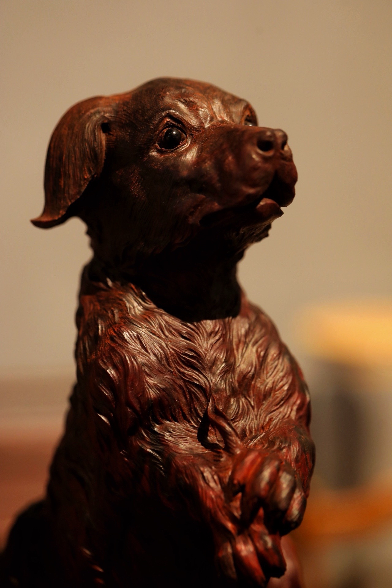 俗话"狗来富" 寓意招财 旺财之意