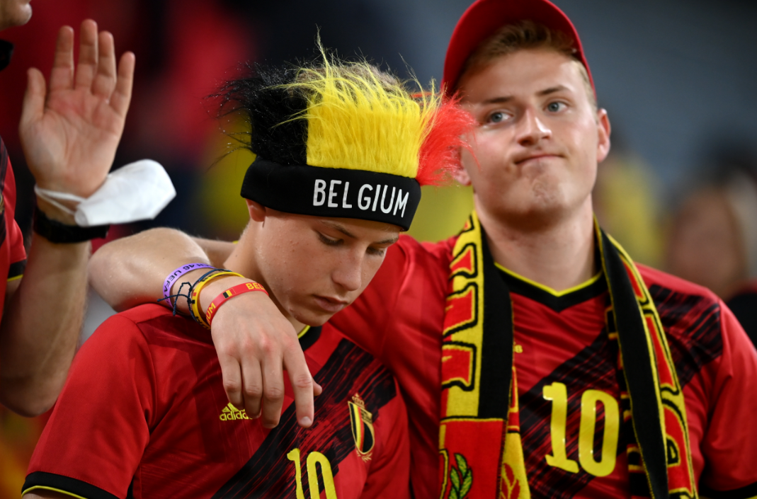 这一次,来自曼城的巨星德布劳内将挑起比利时队队长的重任,执旗出征.